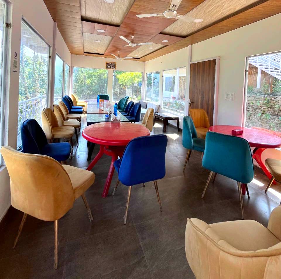 luxury resort guptkashi