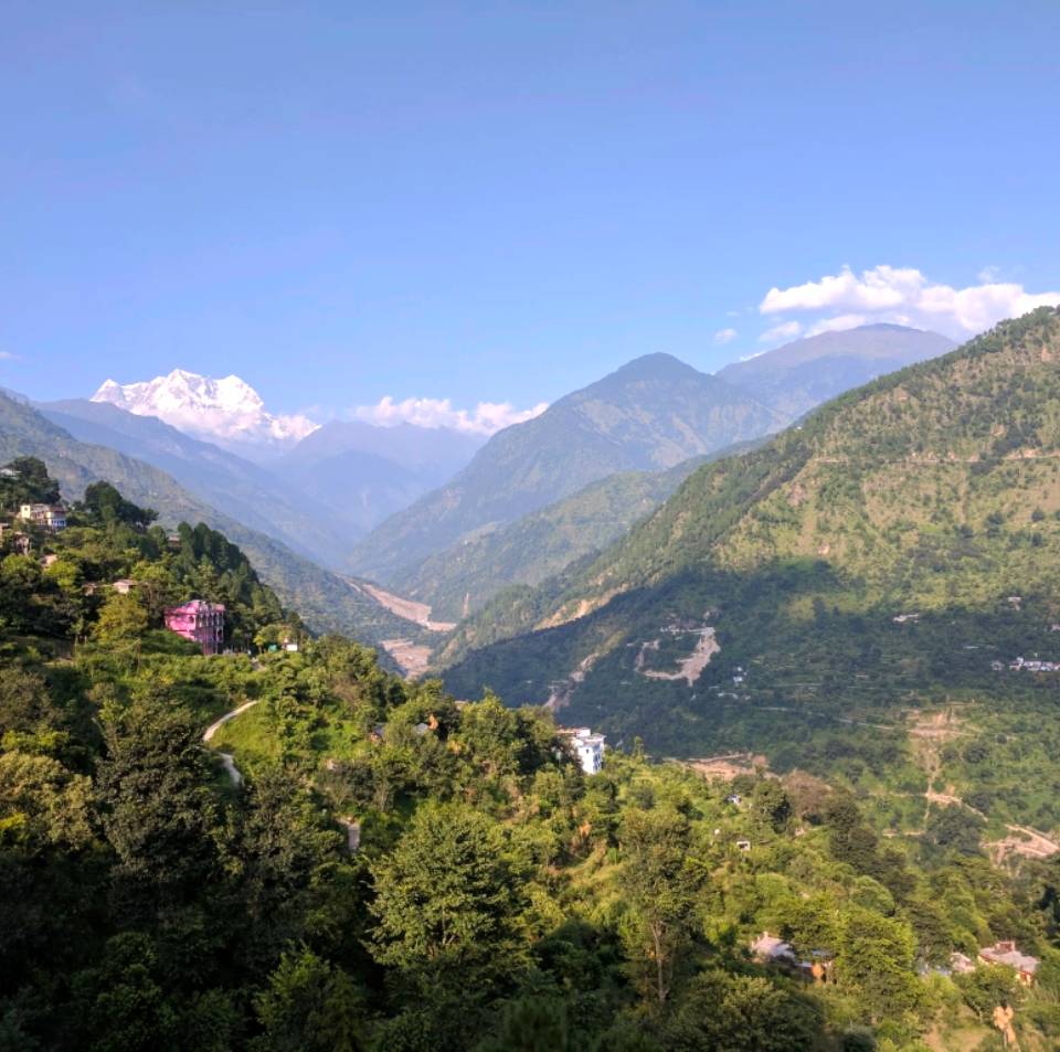 luxury resort guptkashi